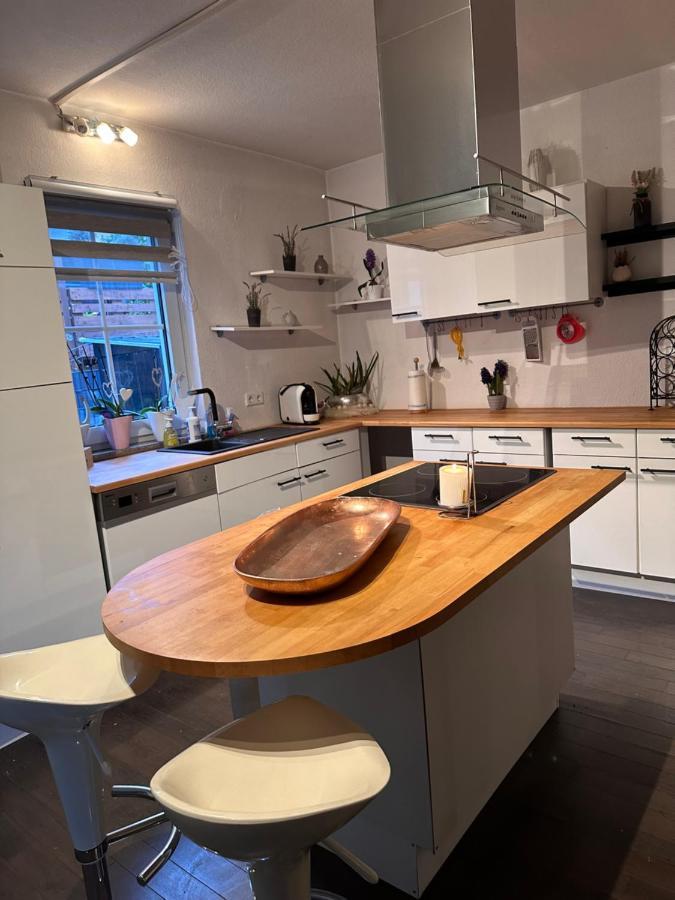 4 Zimmer 11 Personen Wohnung Garten Terrasse Grill 2 Badezimmer Wuppertal Luaran gambar
