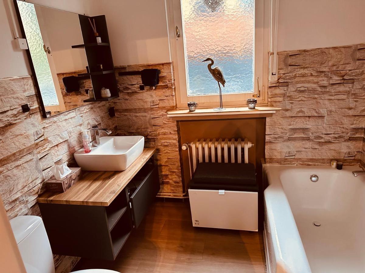 4 Zimmer 11 Personen Wohnung Garten Terrasse Grill 2 Badezimmer Wuppertal Luaran gambar